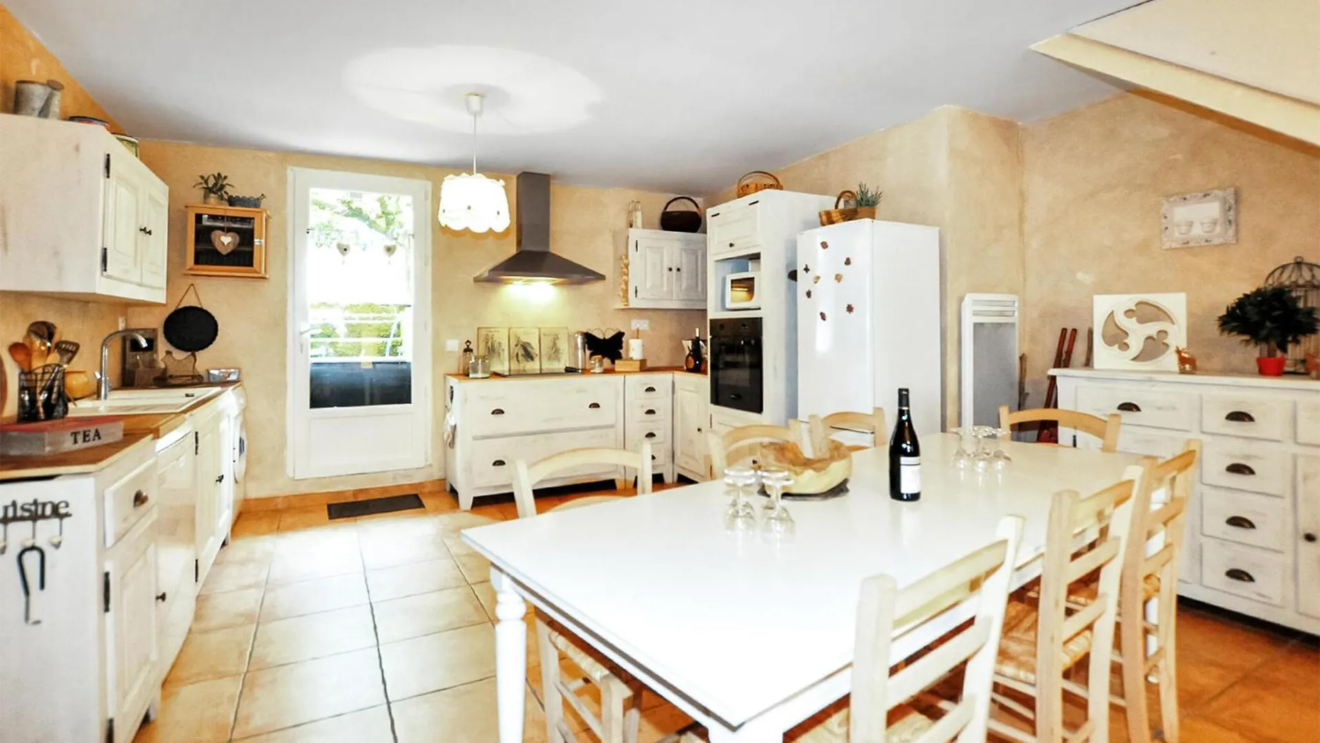 Gorgeous Home In Saint-Jean-Du-Bruel With Kitchen Σπίτι διακοπών